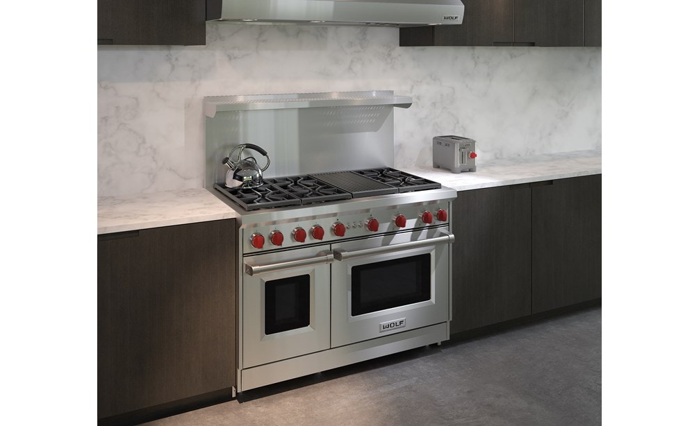 48" Gas Range 6 Burner Infrared Charbroiler Wolf Rangetop